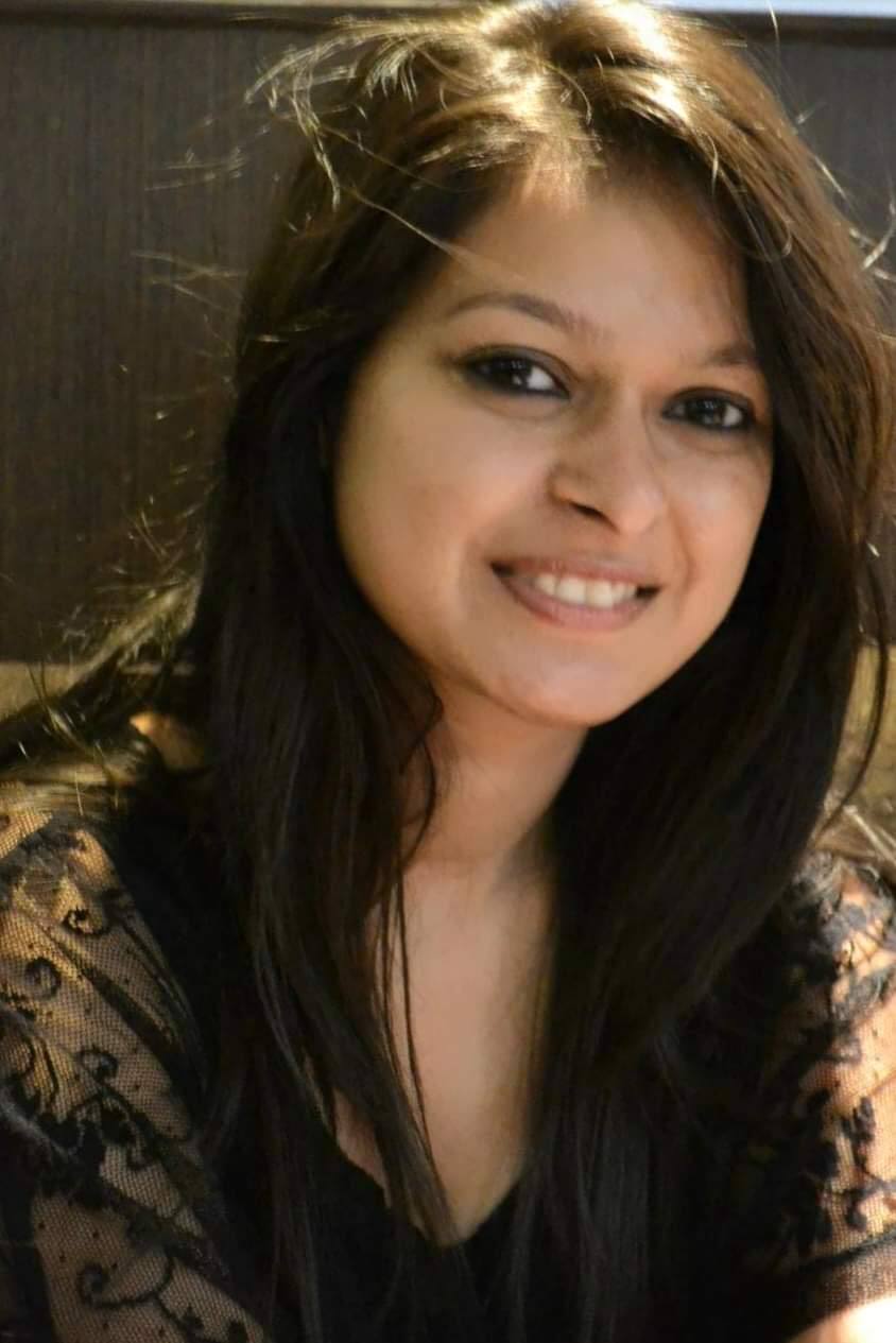 Dr. Chitrika Agarwal logo